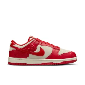 Womens Nike Dunk Low 'Red Roses' Quick piece Heel Cushion