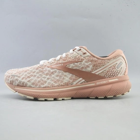 Comfort Foot steampunk - themed running gear BROOKS GHOST 14