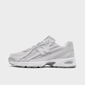 premium - quality - luxury shoes running in a stadium New Balance JD$ 740 Grey / Reflection