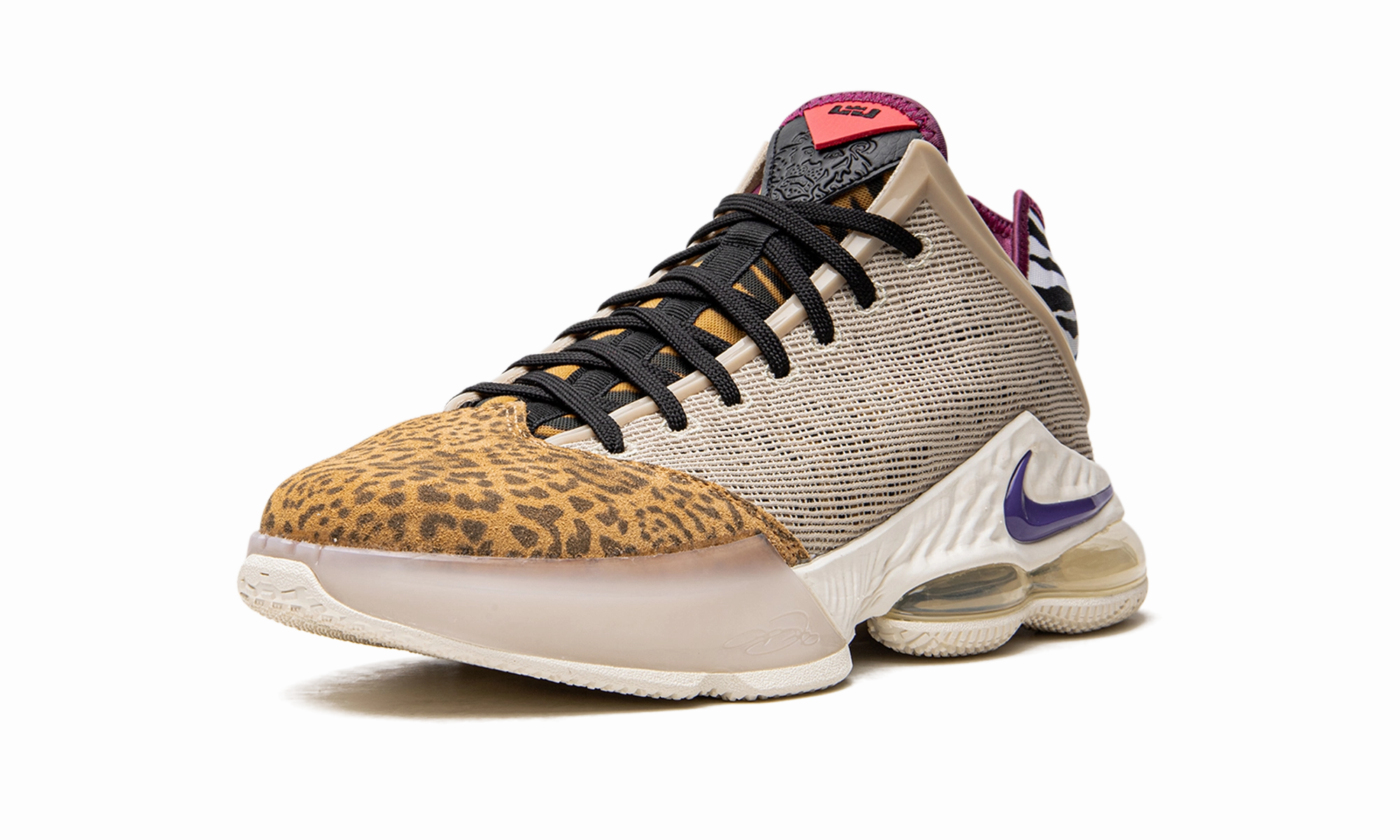 Orthotic Friendly Insole Leather Material LeBron 19 Low "Animal Pack"