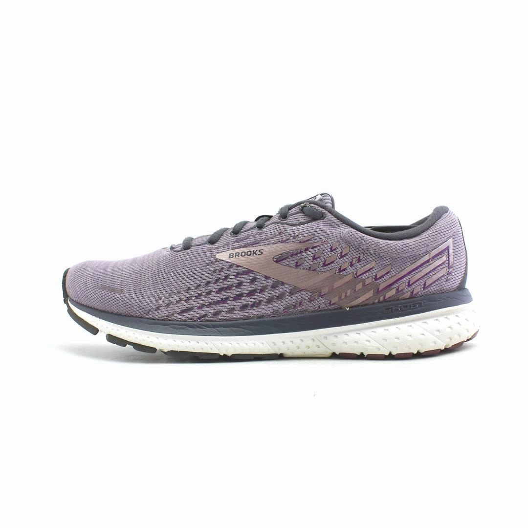 high - arched BROOKS GHOST 13