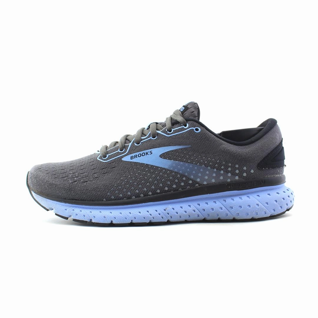 running in sand shoes BROOKS GLYCERIN 18