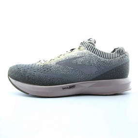 React BROOKS LEVITATE 2