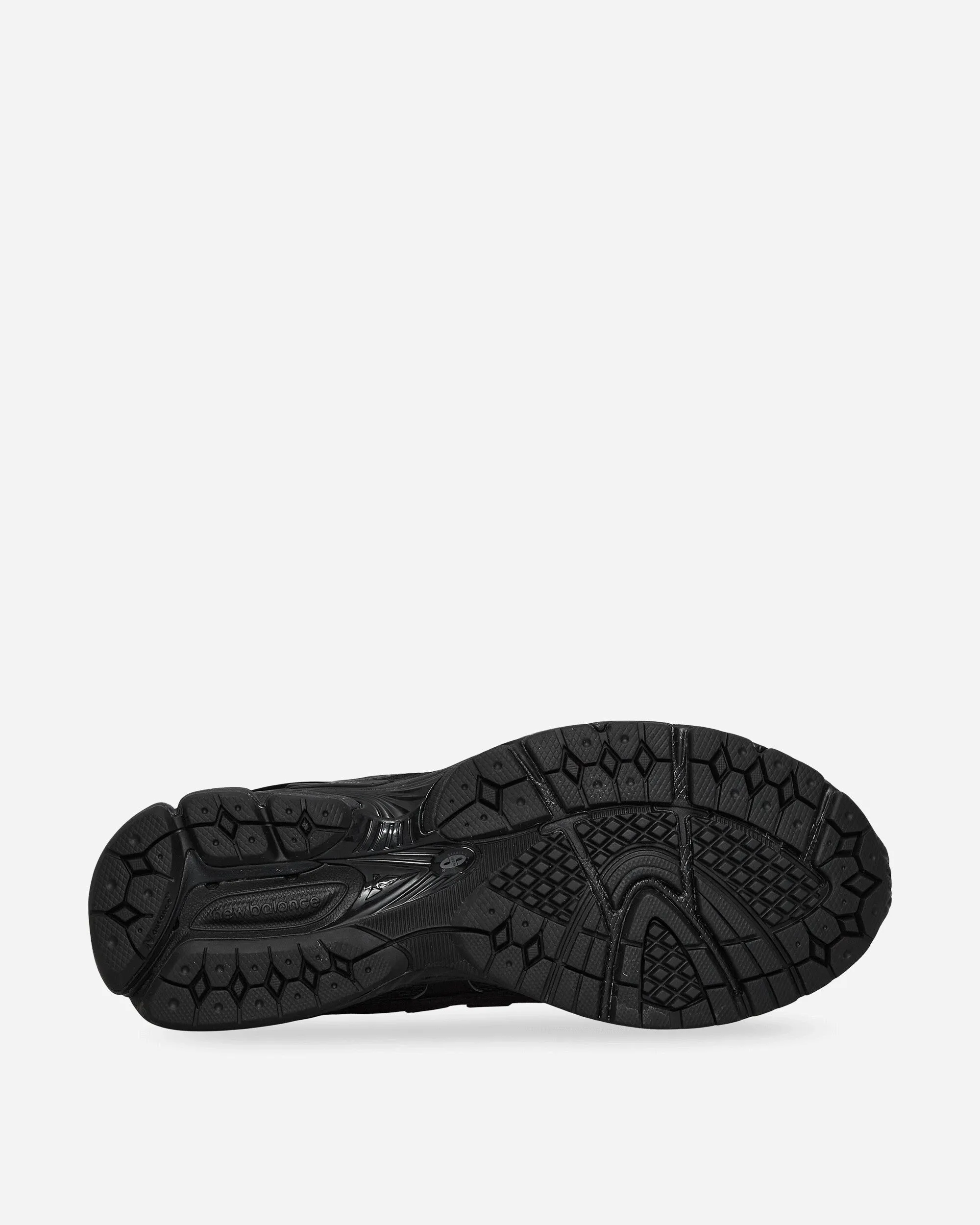 Breathable Knit Fabric Soft Support 1906 Utility Sneakers Black