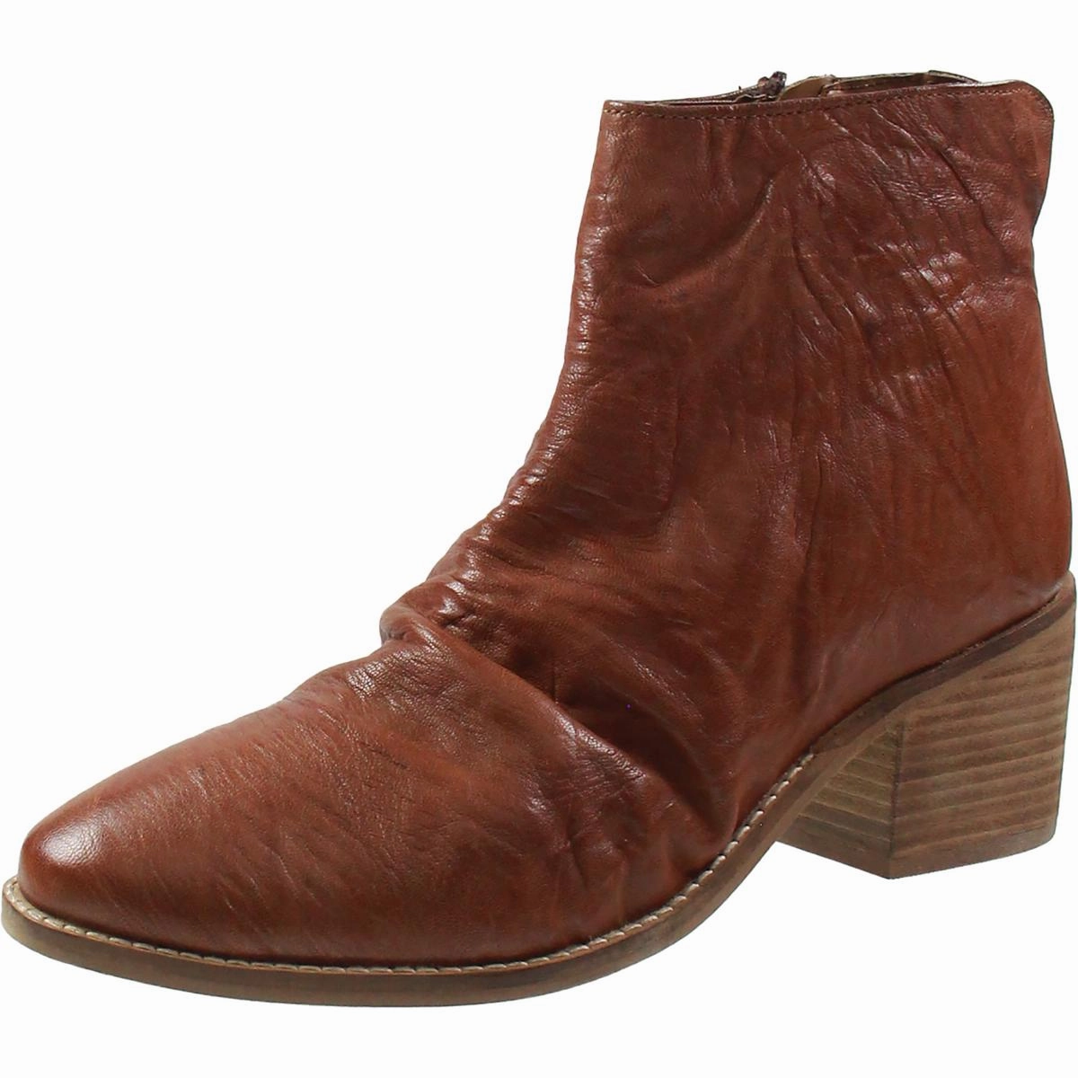 Anti-Skid Urban Everyday Hellina Womens Gathered Leather Ankle Boots