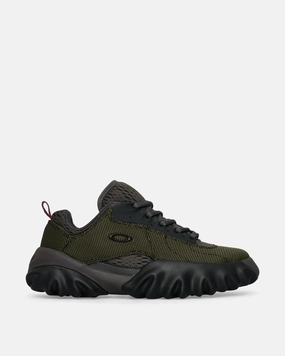 Chop Saw Sneakers Graphite / Green Hydration Wicking Asymmetric Lacing Designs