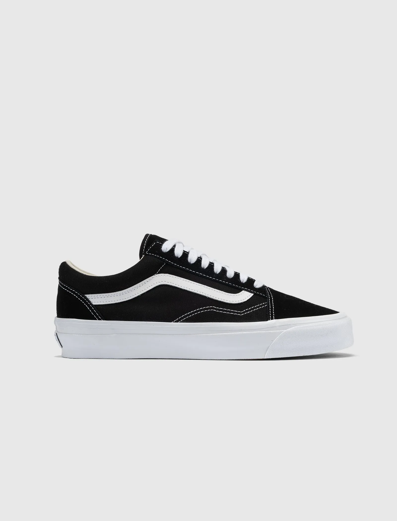 OLD SKOOL 36 LX "BLACK/WHITE" Stretch Fabric Active People Rich Glow