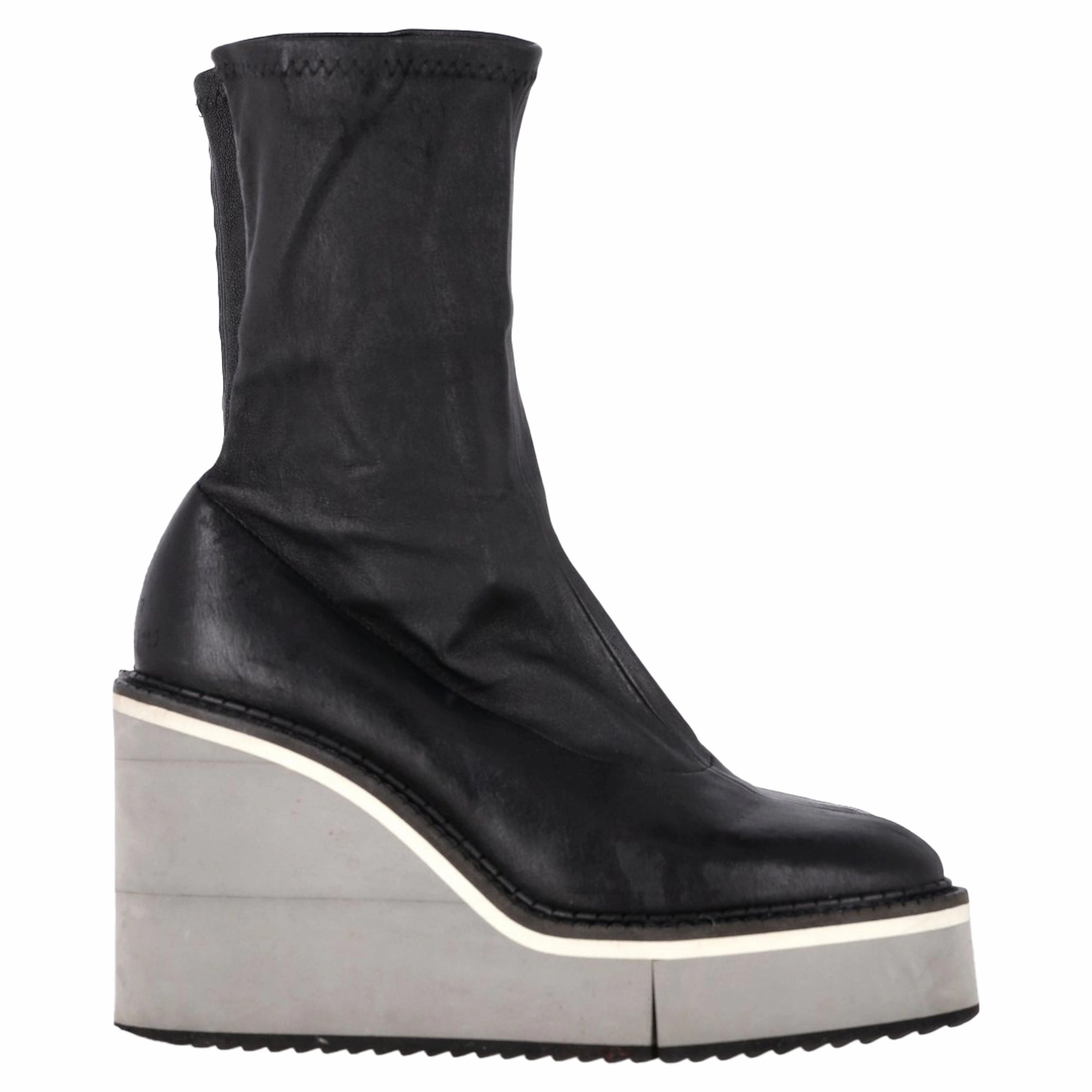 Practical Use Comfort Lining Nature Lover Clergerie Bliss 4 Wedge Booties in Black Leather
