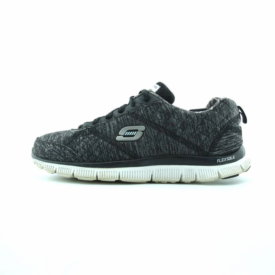 adjustable strap shoes SKECHERS LITE-WEIGHT