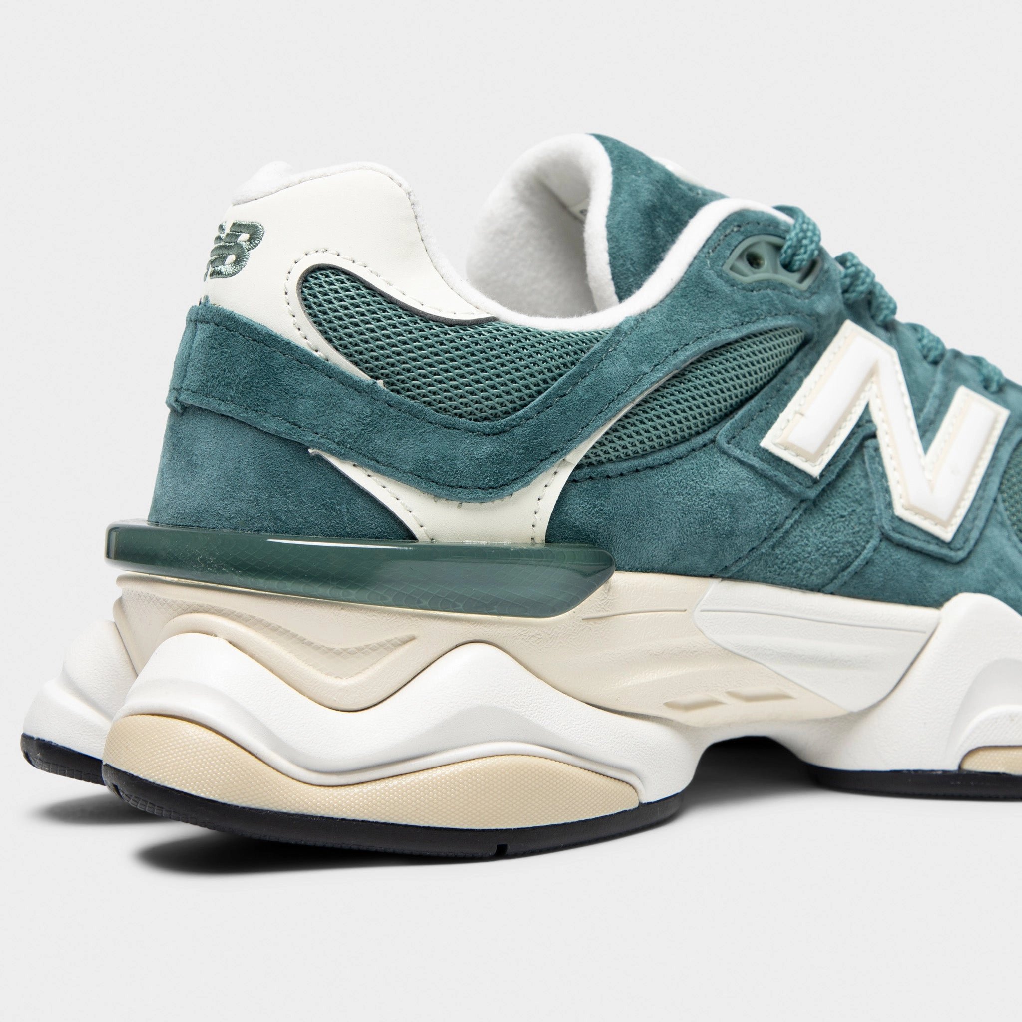 functionality aluminum - reinforced shoes New Balance 9060 New Spruce / Angora