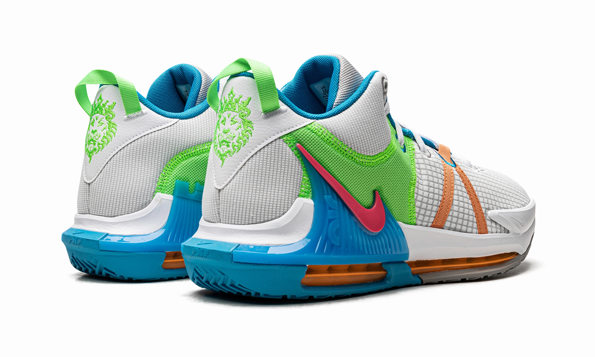 LeBron Witness VII Mid   Top Dynamic Support System