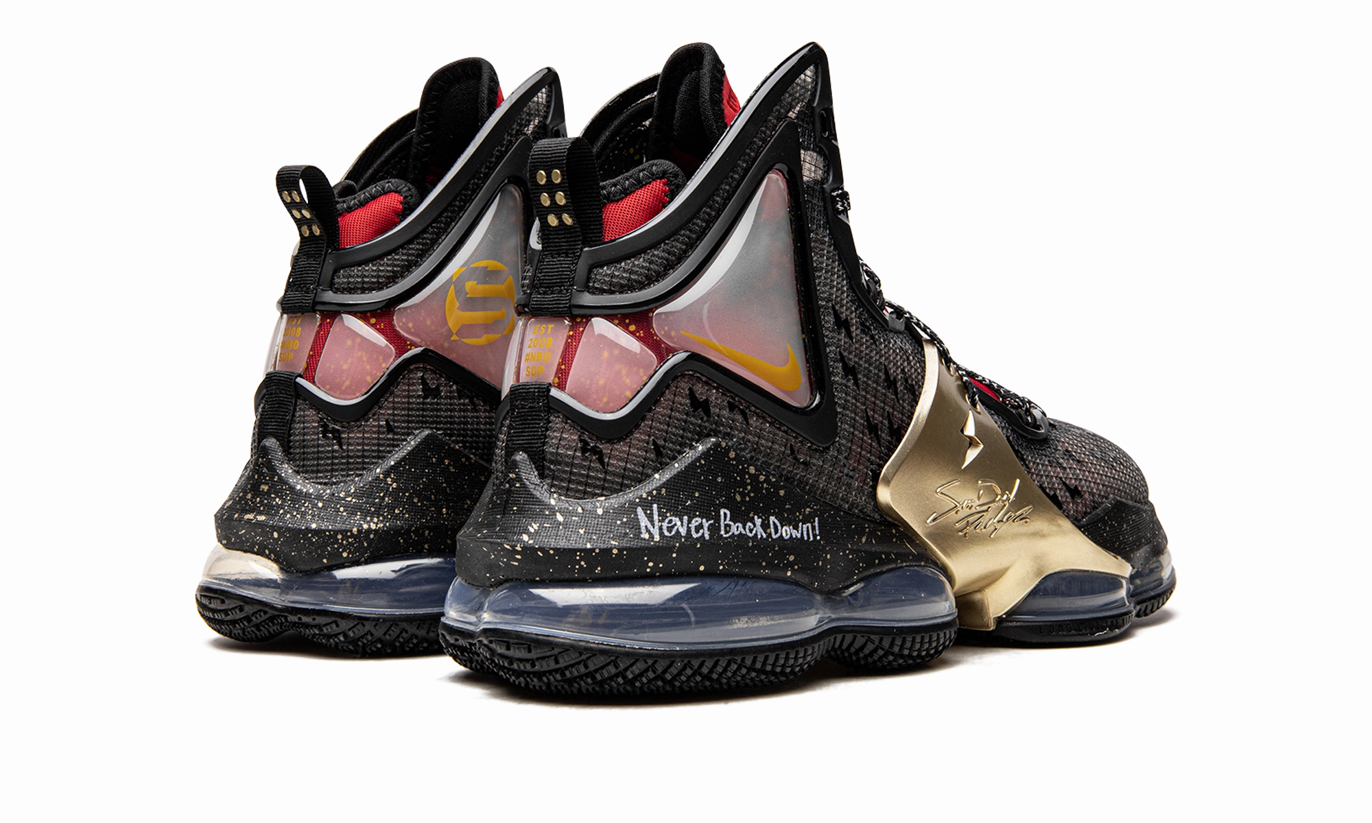 Lebron 19 "Doernbecher 2022" Tuned Flex Zones All Season Wear