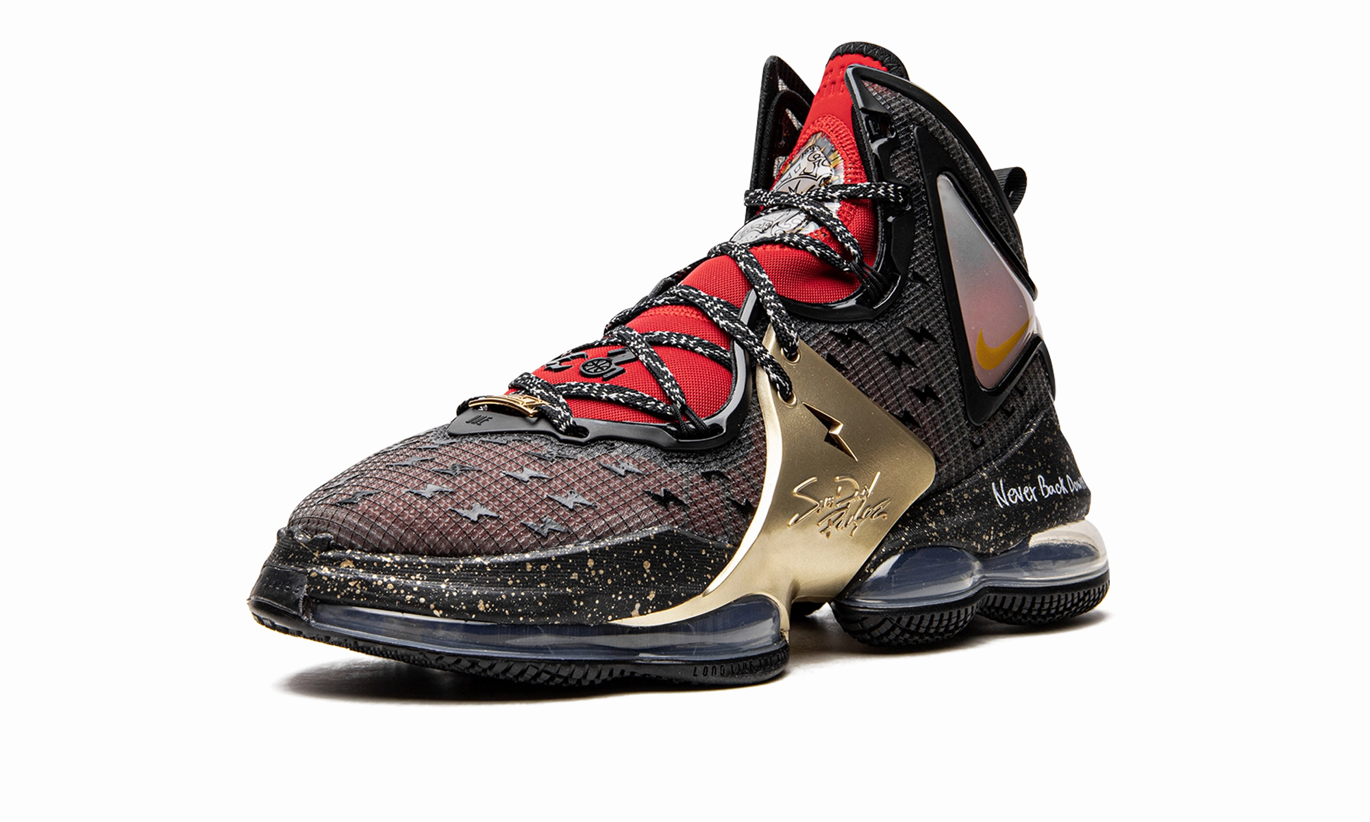 Sporty Appearance Non Slip Tread Lebron 19 "Doernbecher 2022"