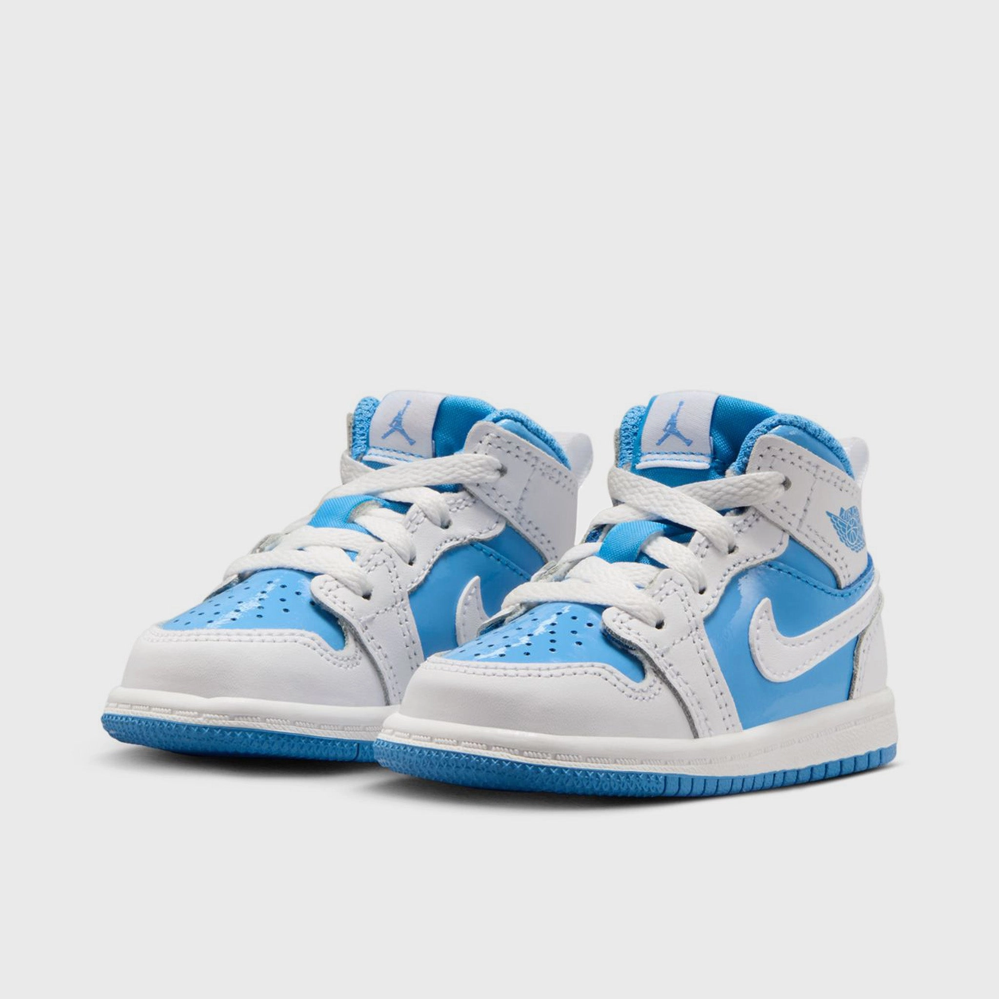 Jordan 1 Mid SE TD White / Legend Blue Micro Grip Texture Pressure Distribution Nodes