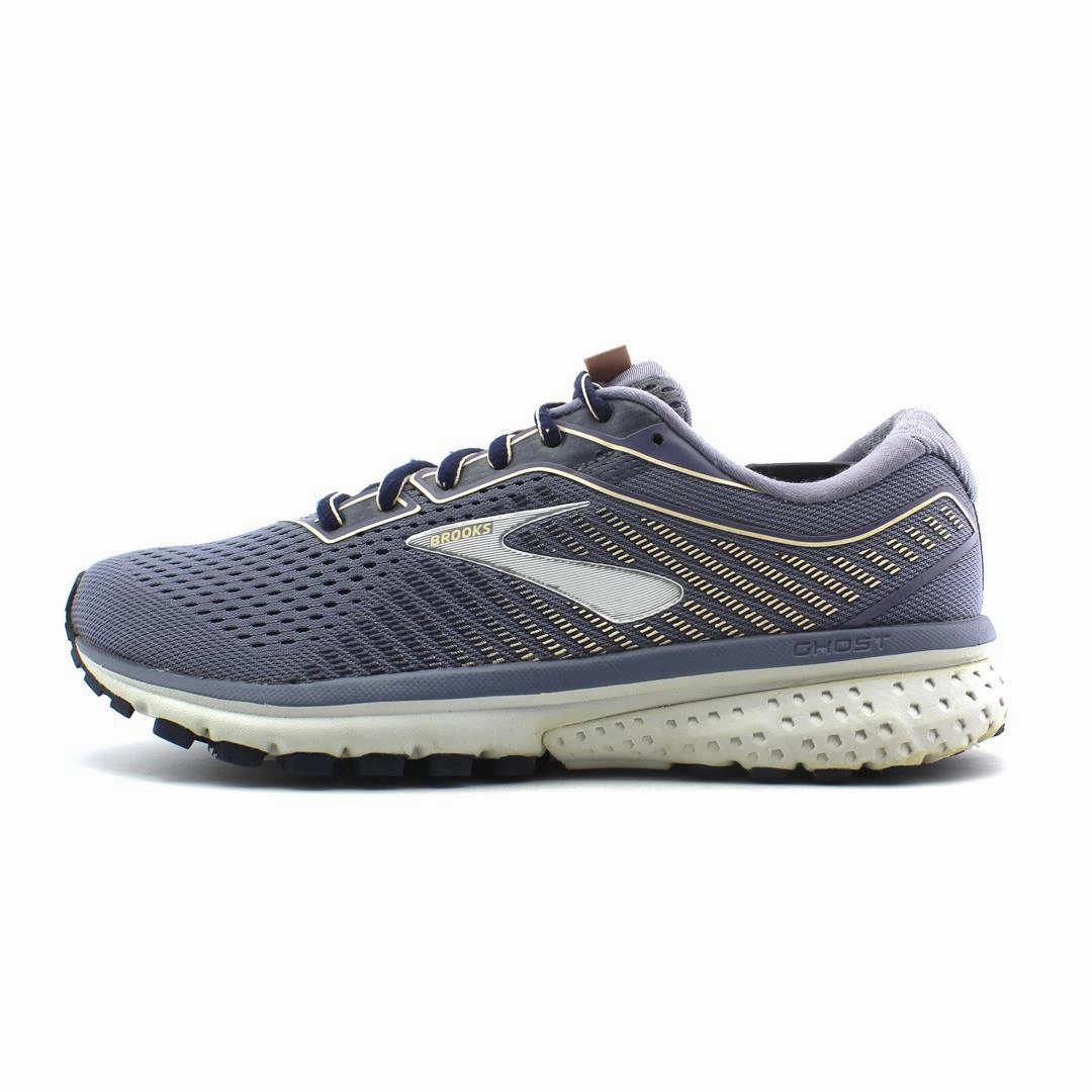 BROOKS GHOST 12 Wellness - Promoting running in regional tracks shoes