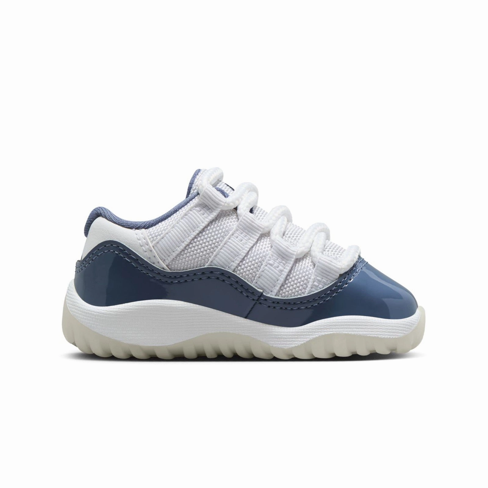 Quick Dry Lining Trendy Jordan 11 Retro Low "Diffused Blue" FV5120-104