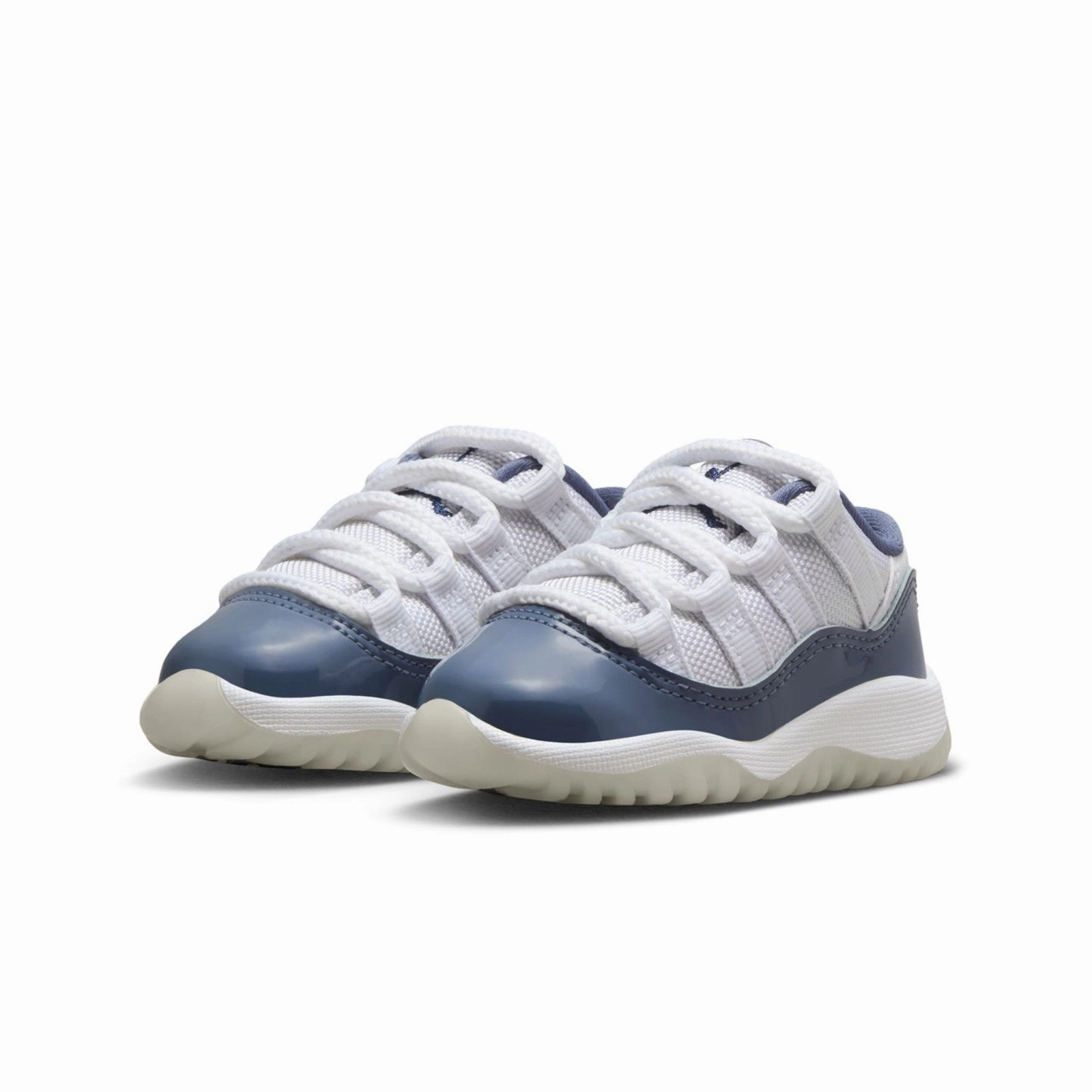 Jordan 11 Retro Low "Diffused Blue" FV5120-104 Day Comfort TPU Heel Counter