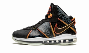 Ventilated Shoe Design Comfort Pads LeBron 8 "Space Jam"