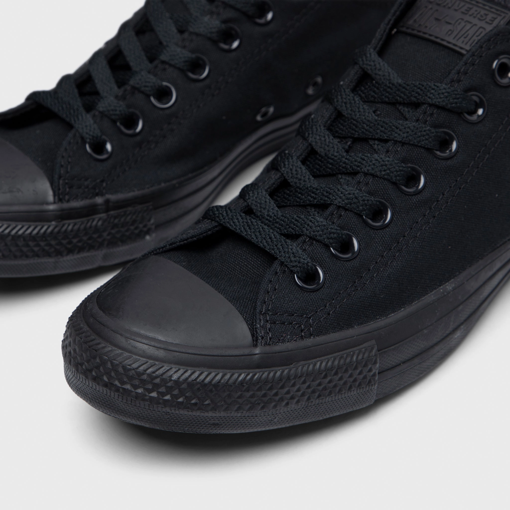 Sea Aqua Converse Chuck Taylor All Star Low / Black Monochrome