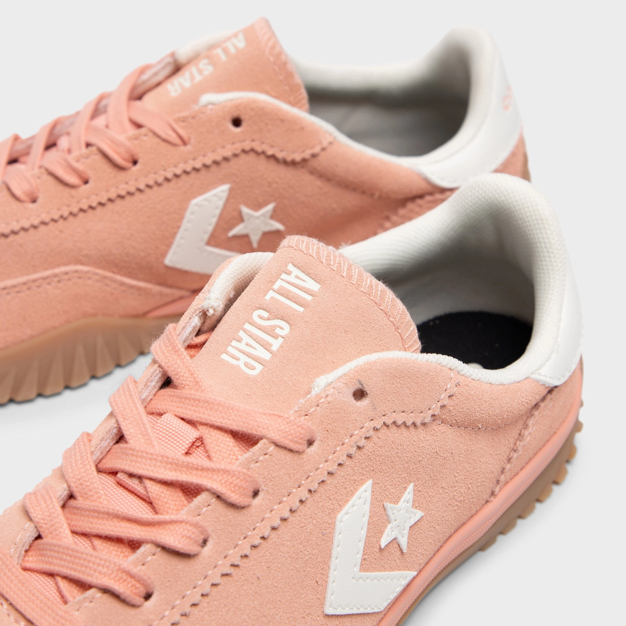 All Time Converse Run Star Trainer Flamingo Fade / Egret