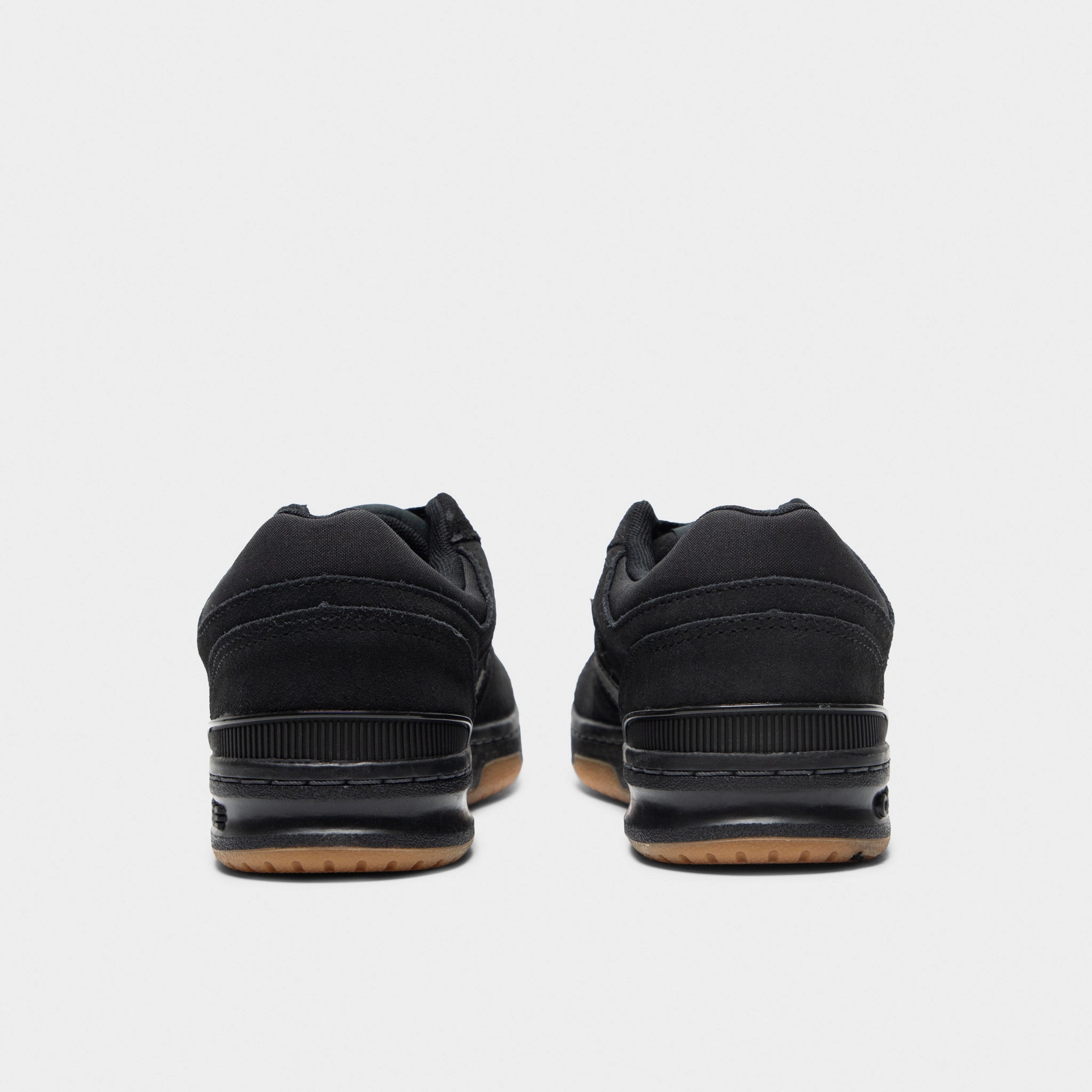 Converse CL-98 Black / Gum Supportive Feel Slip   resistant   sole