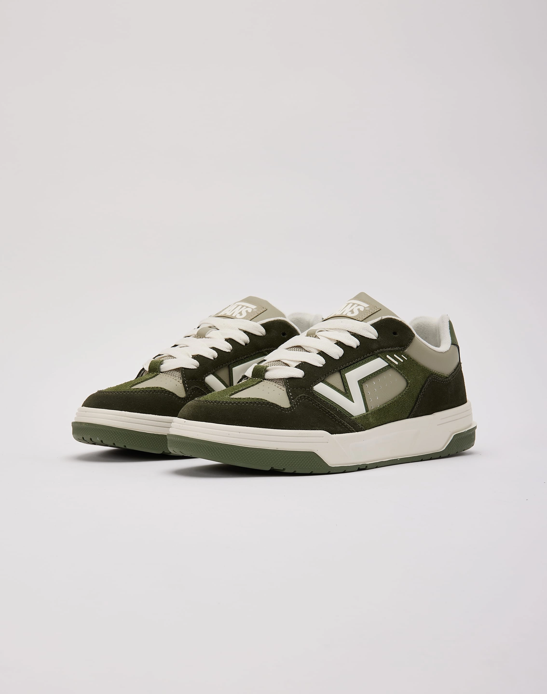Smooth Design Vans Upland