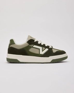 SyntheticMaterial Sports fan Vans Upland