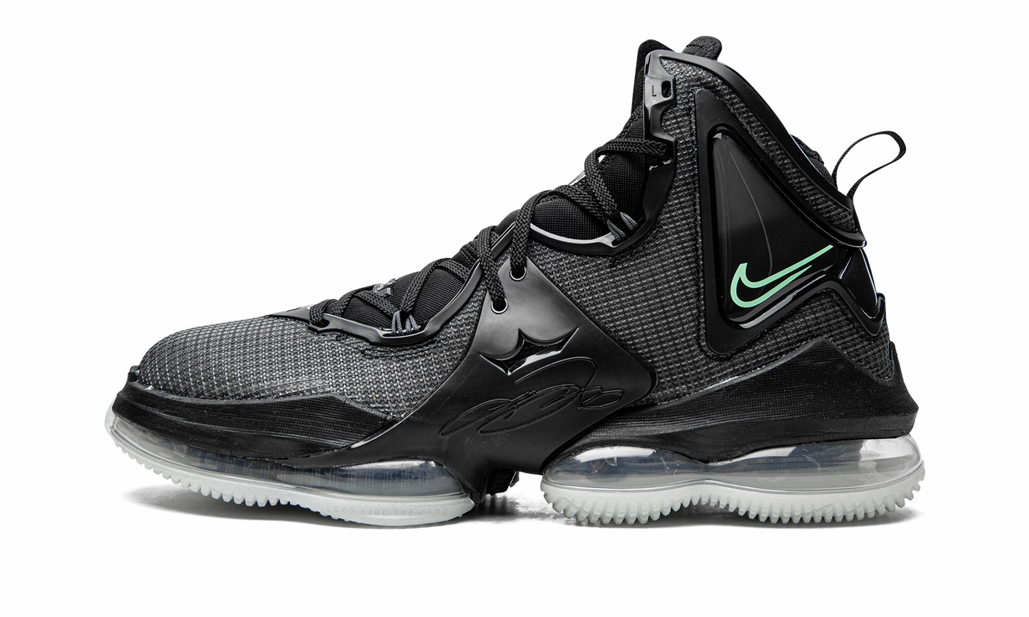 LeBron XIX "Green Glow" 3D Knit Structure