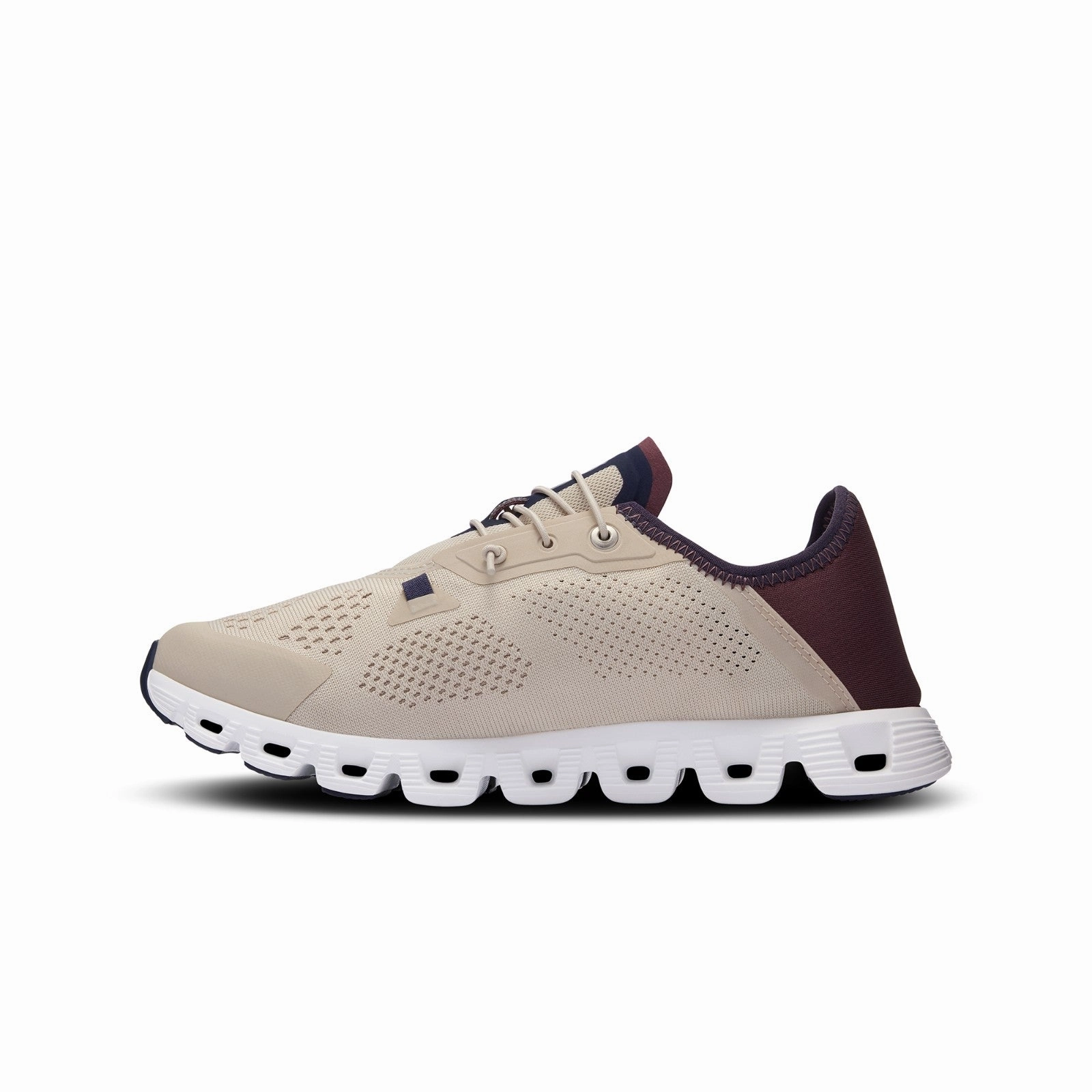 On Running Cloud 5 Coast (Sand/Mulberry) Women Shoes 3WD10542835 Every Fit