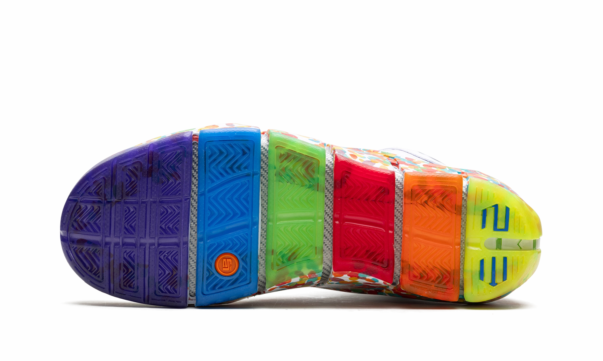 LeBron 4 "Fruity Pebbles" Motion control Rotational Traction Nodes