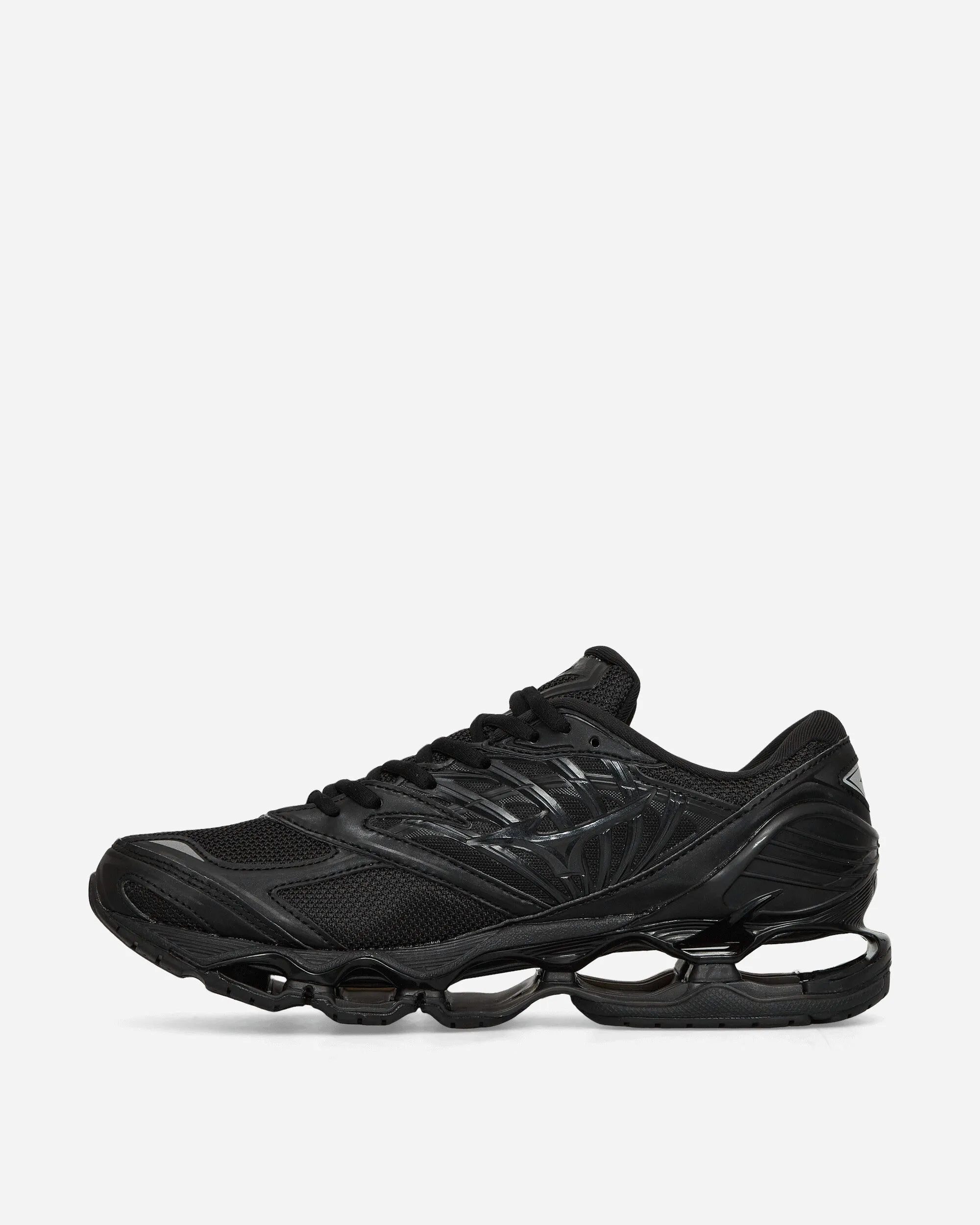 Wave Prophecy LS Sneakers Black Soccer Field