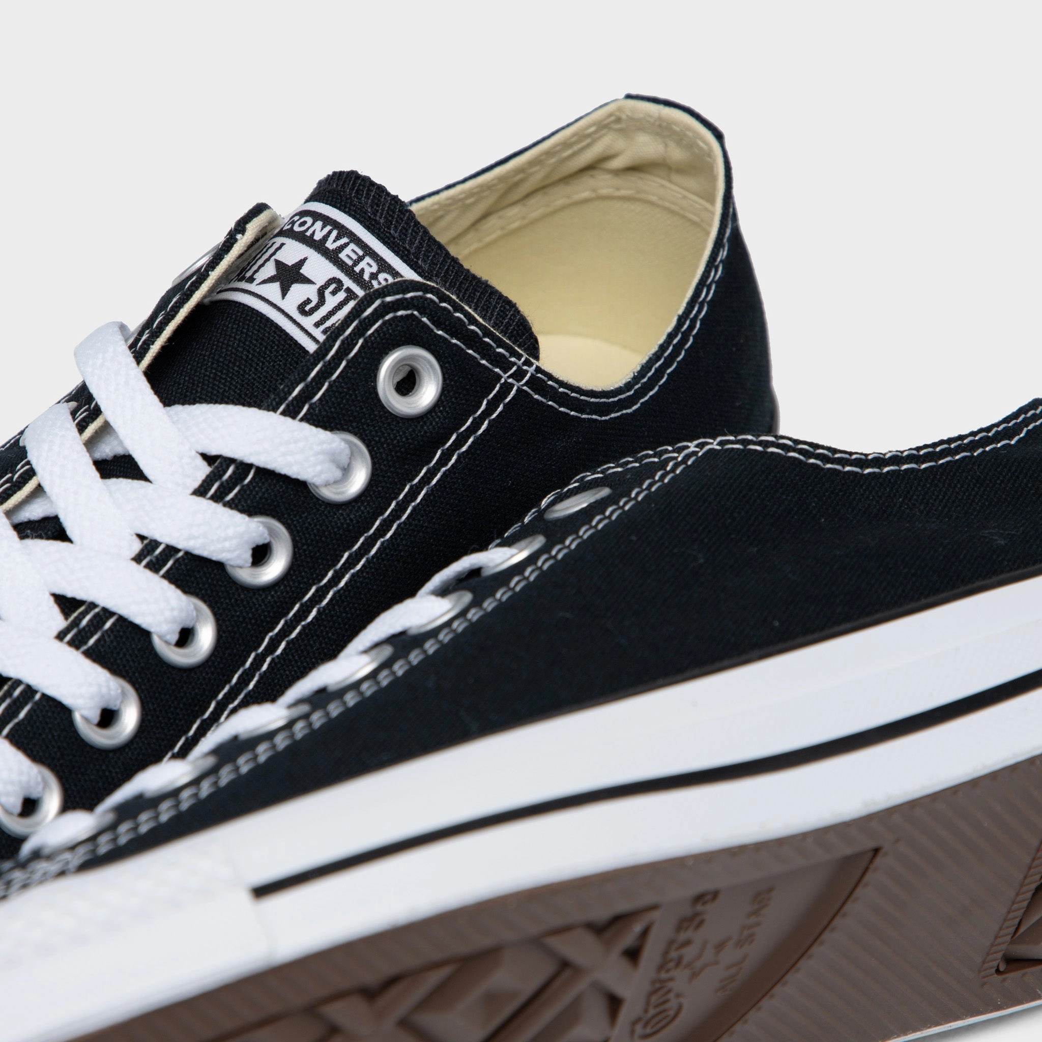 Converse Chuck Taylor All Star Ox / Black workout shoes Handmade Craft