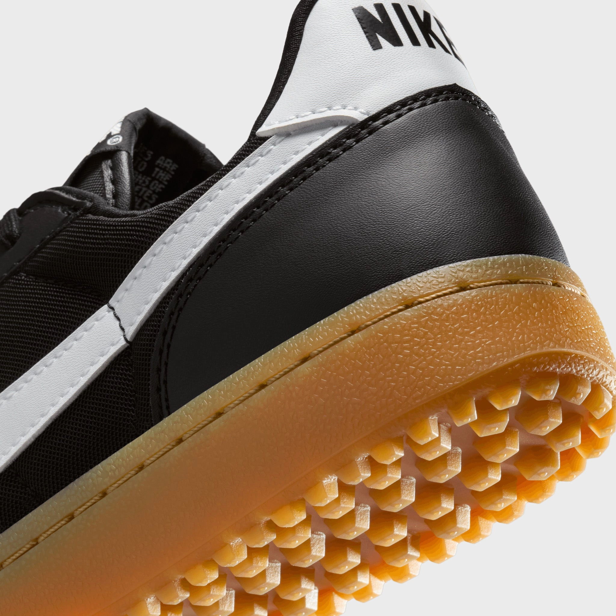 Nike Women's Field General Black / White - Gum Light Brown Event Go