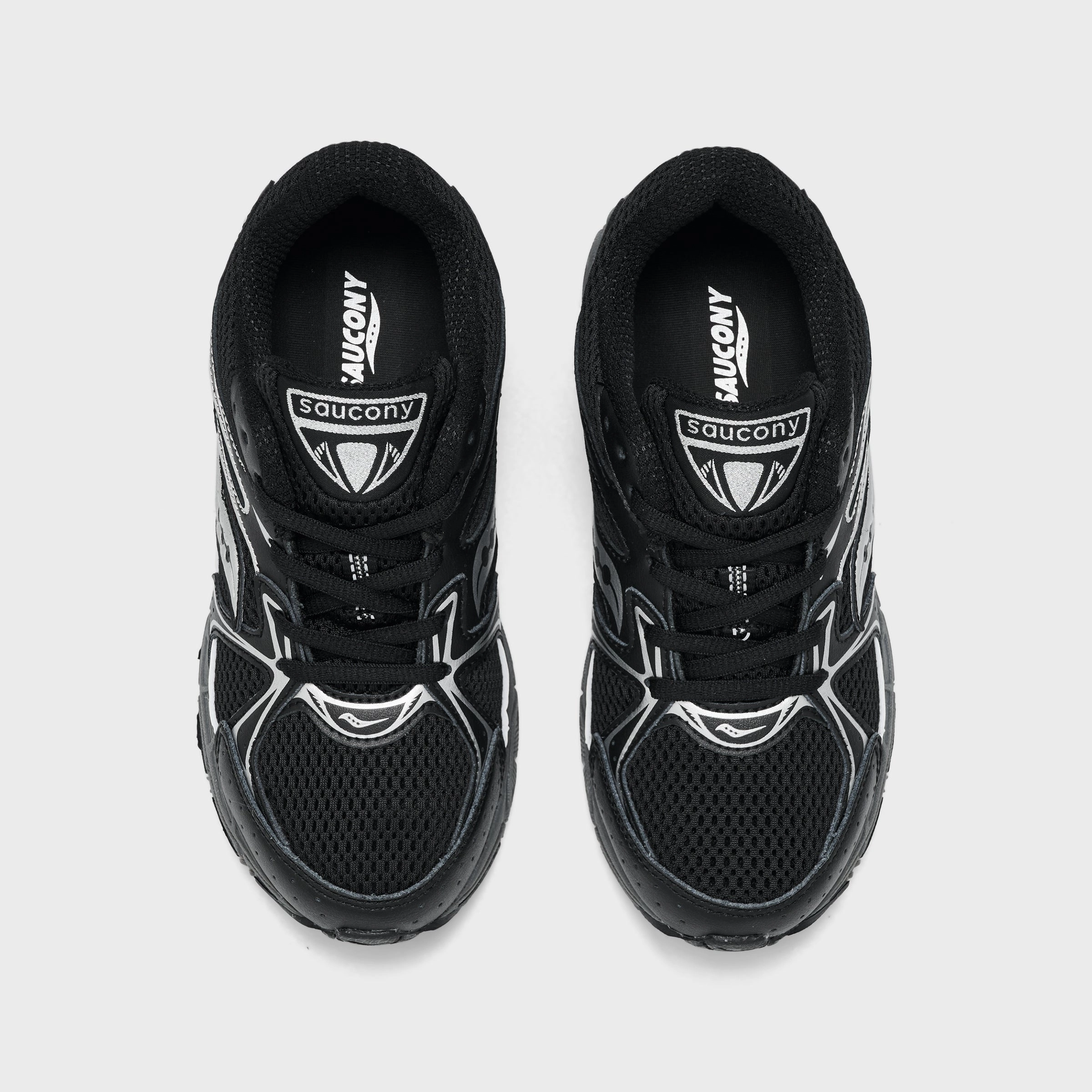 Saucony Juniors' Ride Millenium / Black Running Light