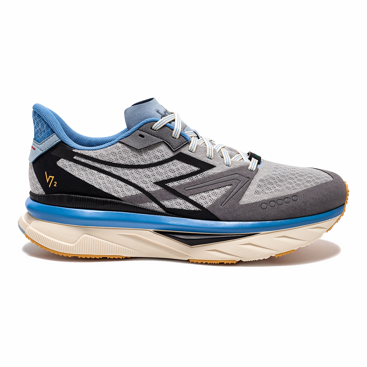 Waterproof Material casual wear shoes Diadora Atomo V7000 2