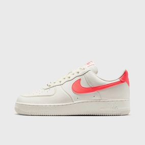 Cross Court Balance Nike Women's Air Force 1 '07 Next Nature Sail / Sail -  Hot Lava