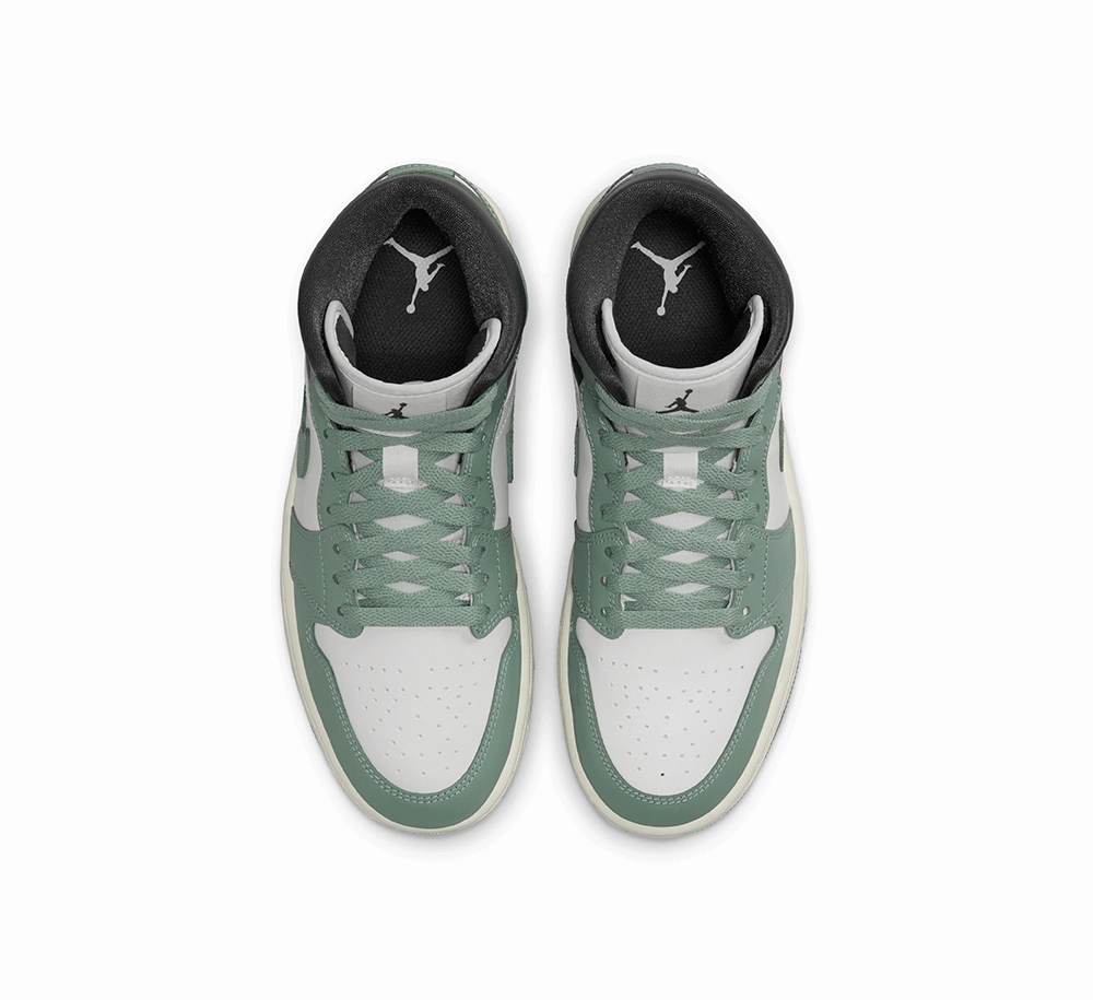 Elite Athlete On-the-Go Wear Women's Air Jordan 1 Mid