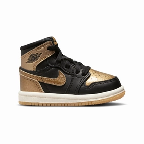 Footwear Focus Simple Look Jordan 1 Retro High OG "Black and Gold" FD1413-071