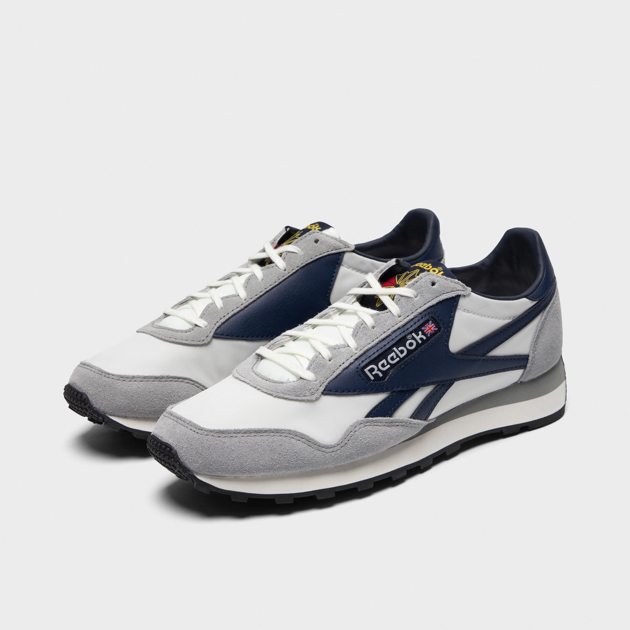 Reebok Aztek OG White / Black - Grey Outfit Boost Comfortable Step Shoes