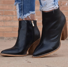 Light Step Women's The Mamba Booties In Black
