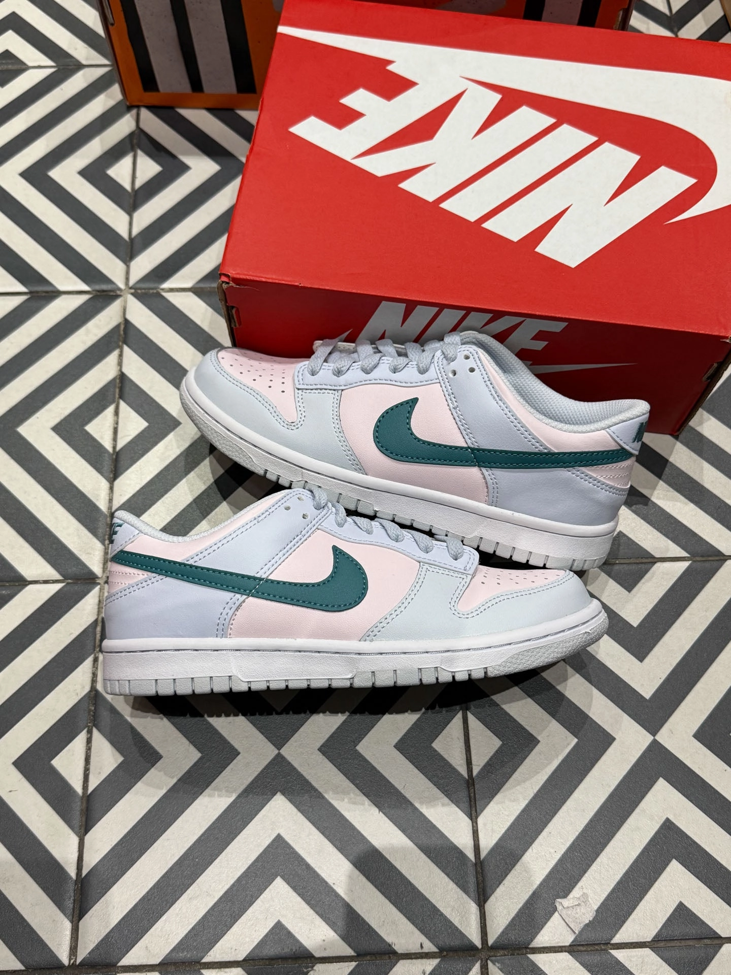 Outdoor Explorer Dunk Low Mineral Teal (Taille 37,5)