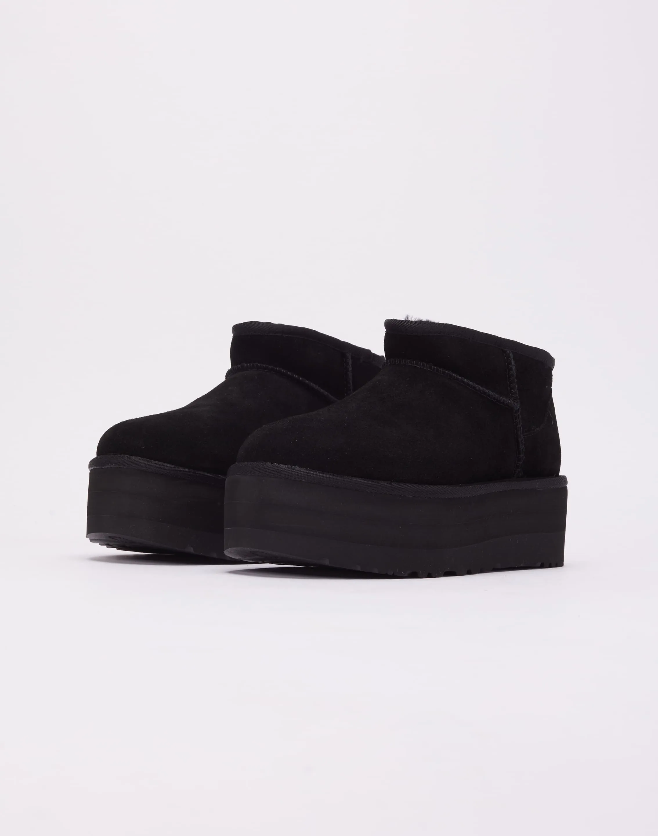 easy to remove Flexible Frame Trail Exploration UGG Classic Ultra Mini Platform Boots