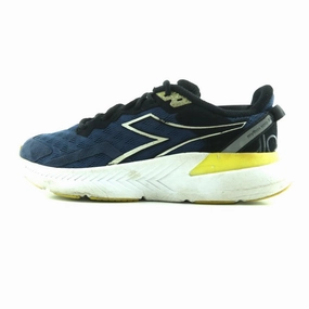 advanced - user - appropriate shoes DIADORA MYTHOS BLUSHIELD VOLO 3