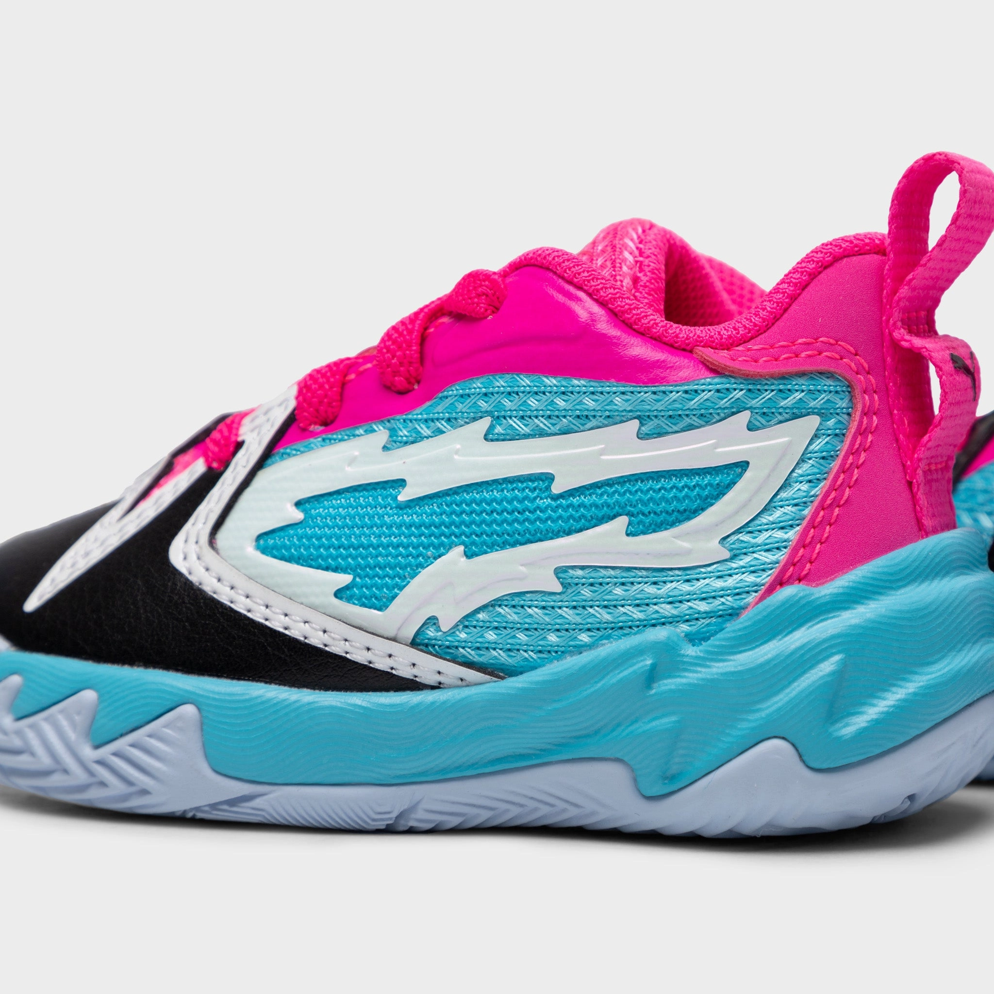 Stability Boost Sharp Response PUMA Toddlers' Scoot 1 Pink / Blue - Silver