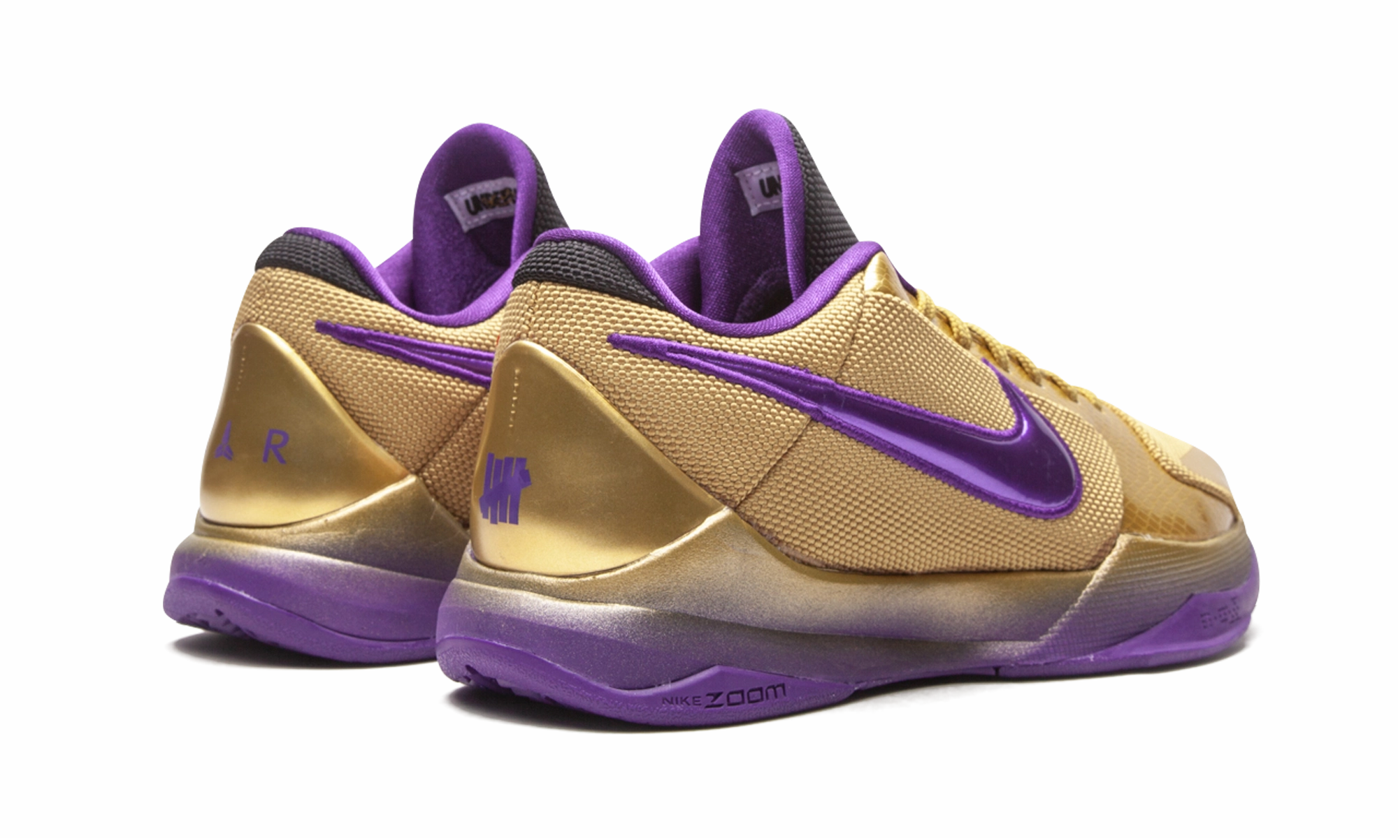Kobe 5 Protro "Undefeated - Hall of Fame" Jump Agility