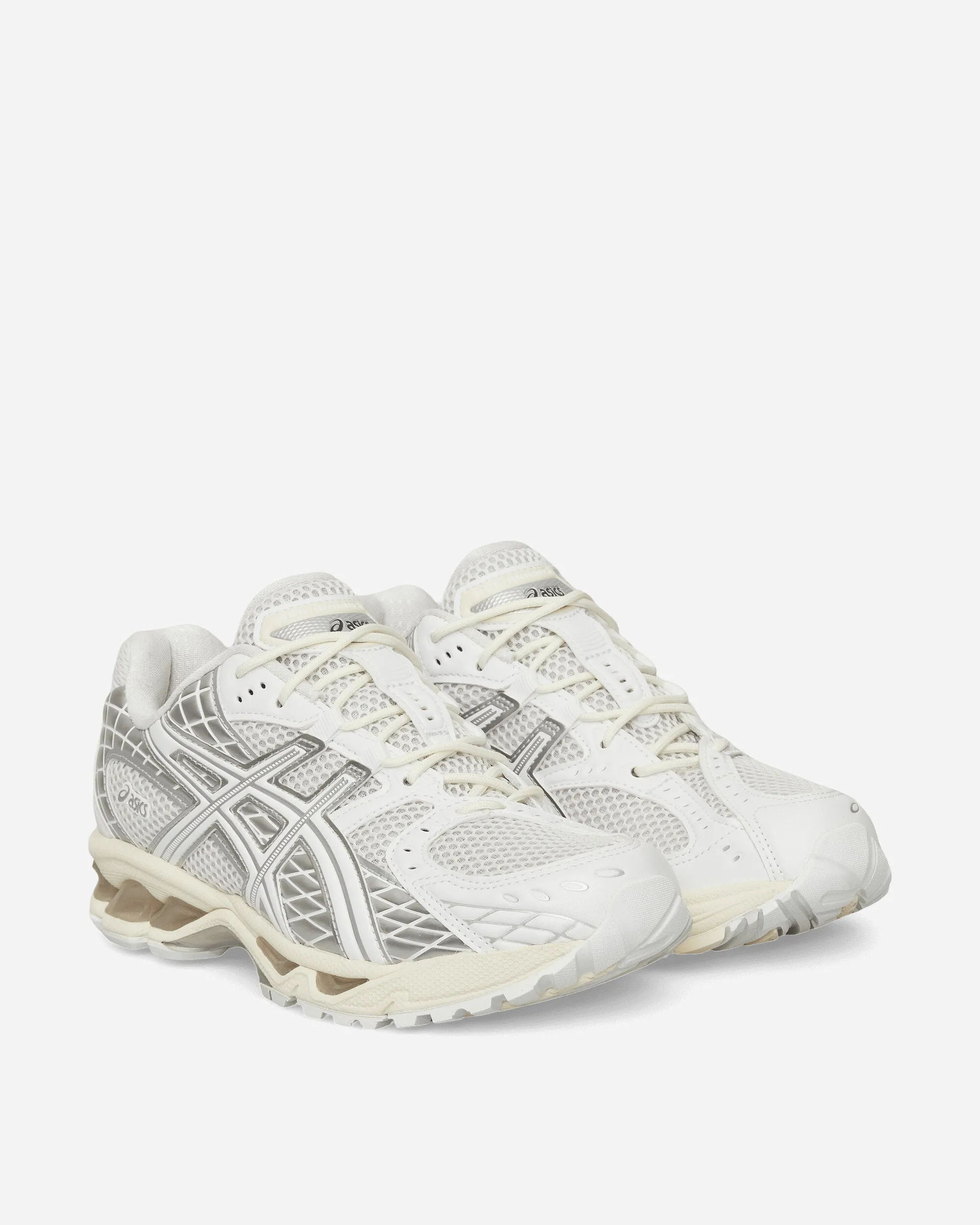 GEL-Nimbus 10.1 Sneakers White / Pure Silver Vegan Leather Alternatives Fit Profile