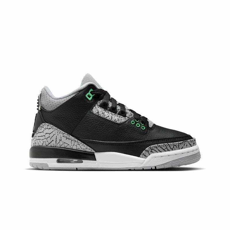 Air Jordan 3 Retro "Green Glow" Grade school Foot Care