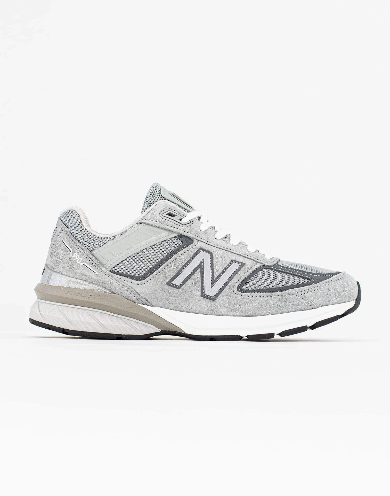 New Balance 990v5 Storm Walk Versatile Comfort