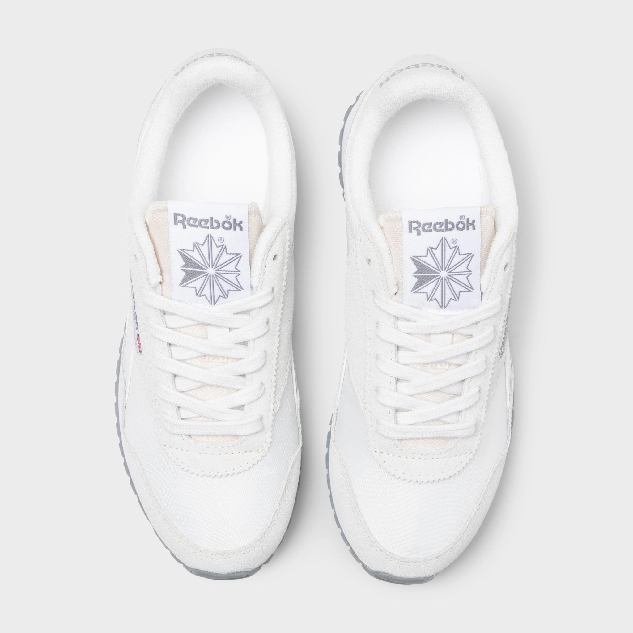 Long Walk Chill Time Reebok Women's Classic AZ Barely Grey / Barely Grey - White