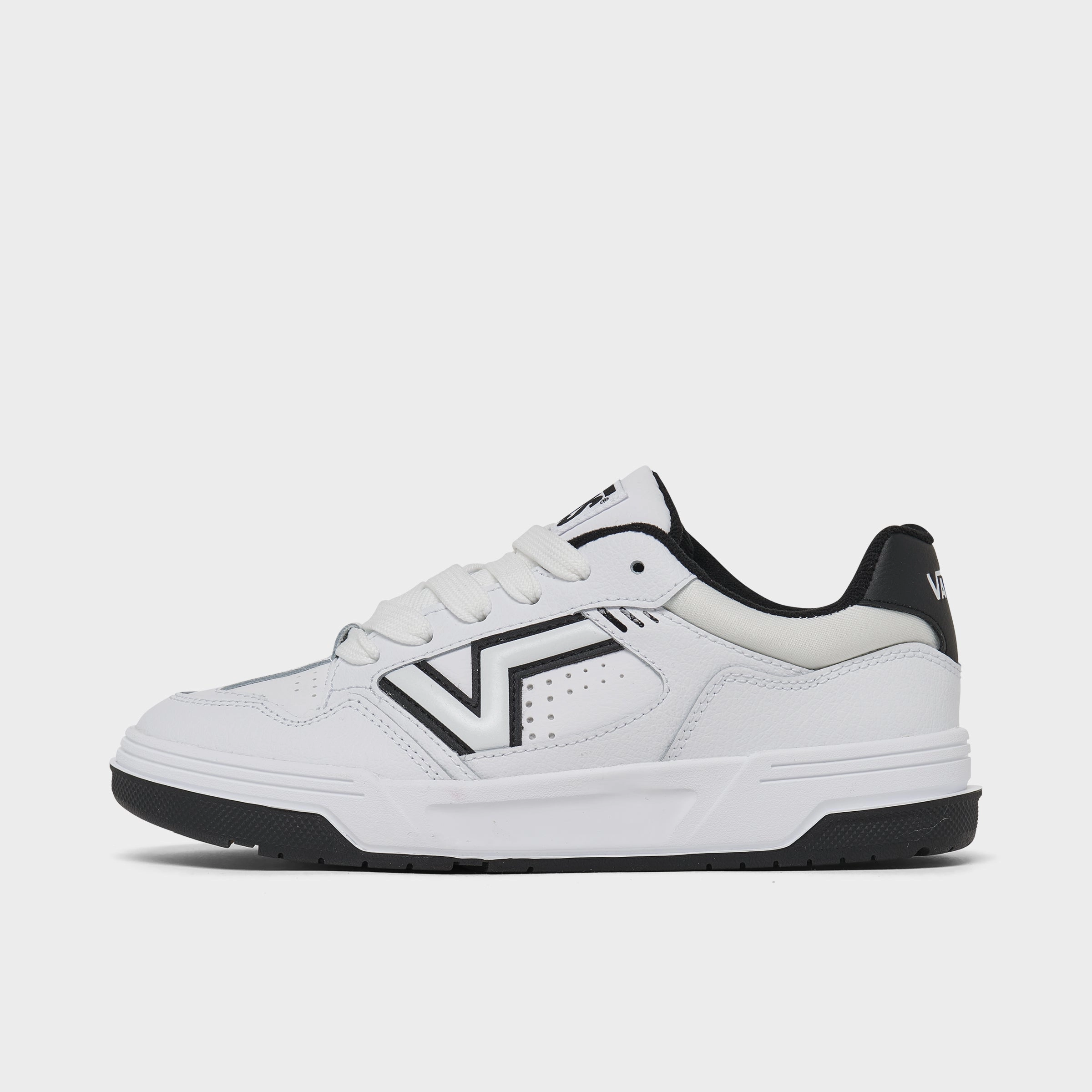 Vans Upland White / Black Anytime Fit Walking Gear